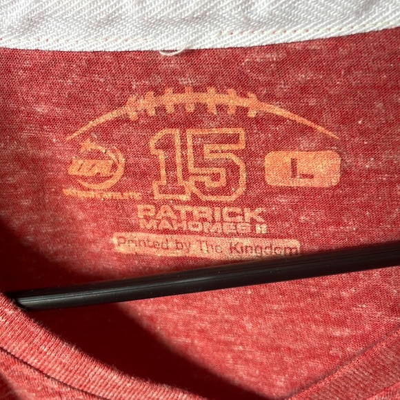 NWOT Pat Mahomes #15 Believe Graphic Tee / Size Large - Picture 4 of 5